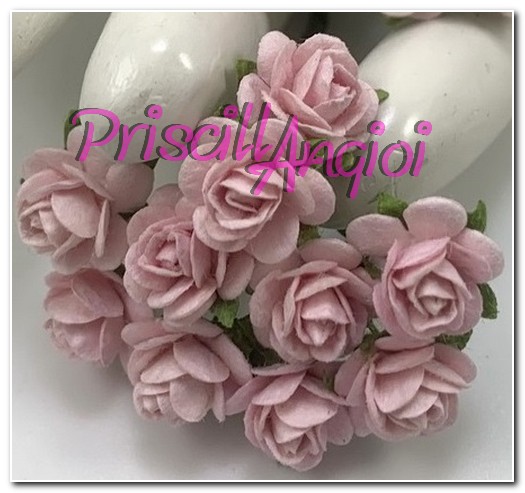 10 rosas abiertas 1.5 cm color rosa claro - Haga un click en la imagen para cerrar